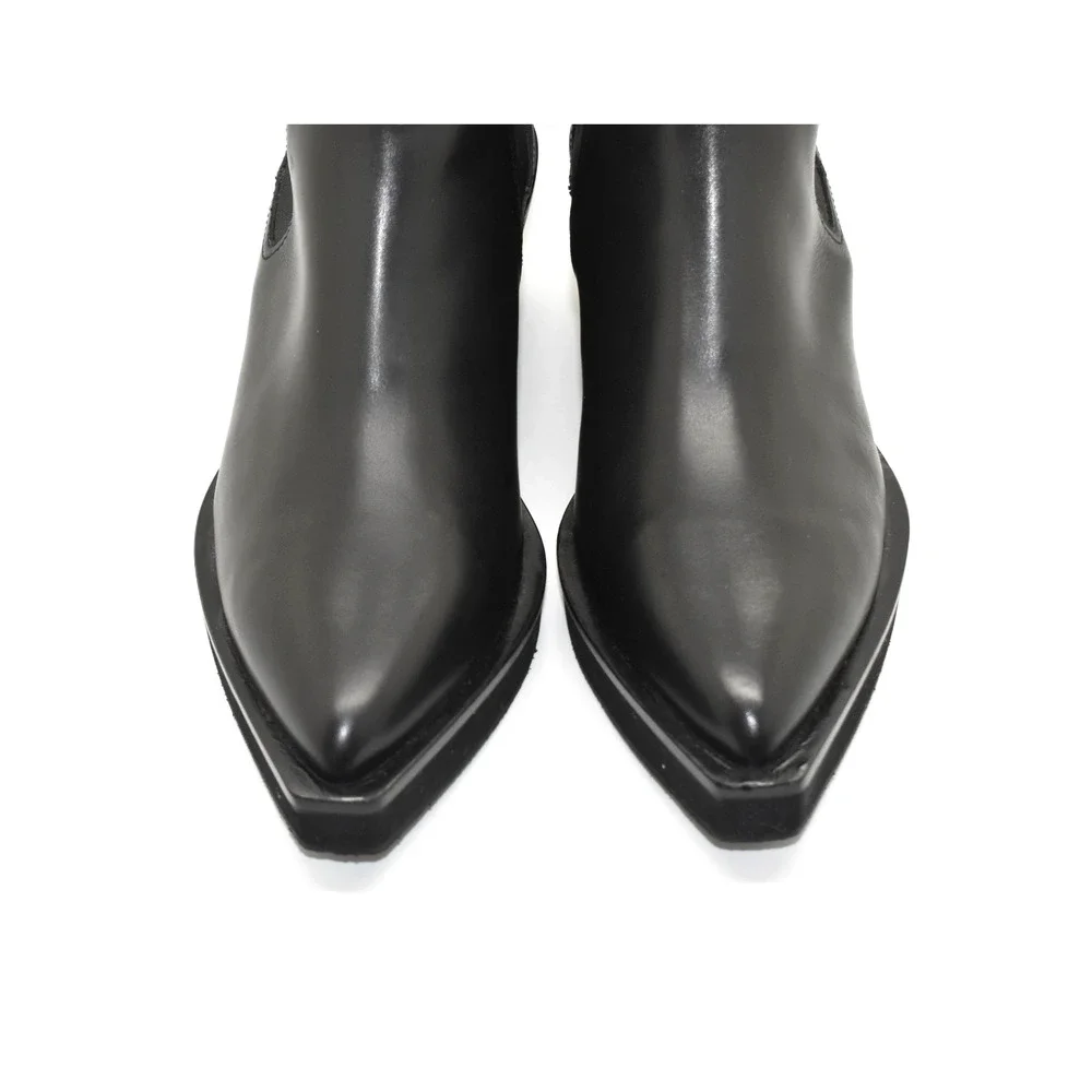 C0 NWOB ROBERT CLERGERIE Black Leather Angular Toe Tegan Boot Shoes Size 39.5